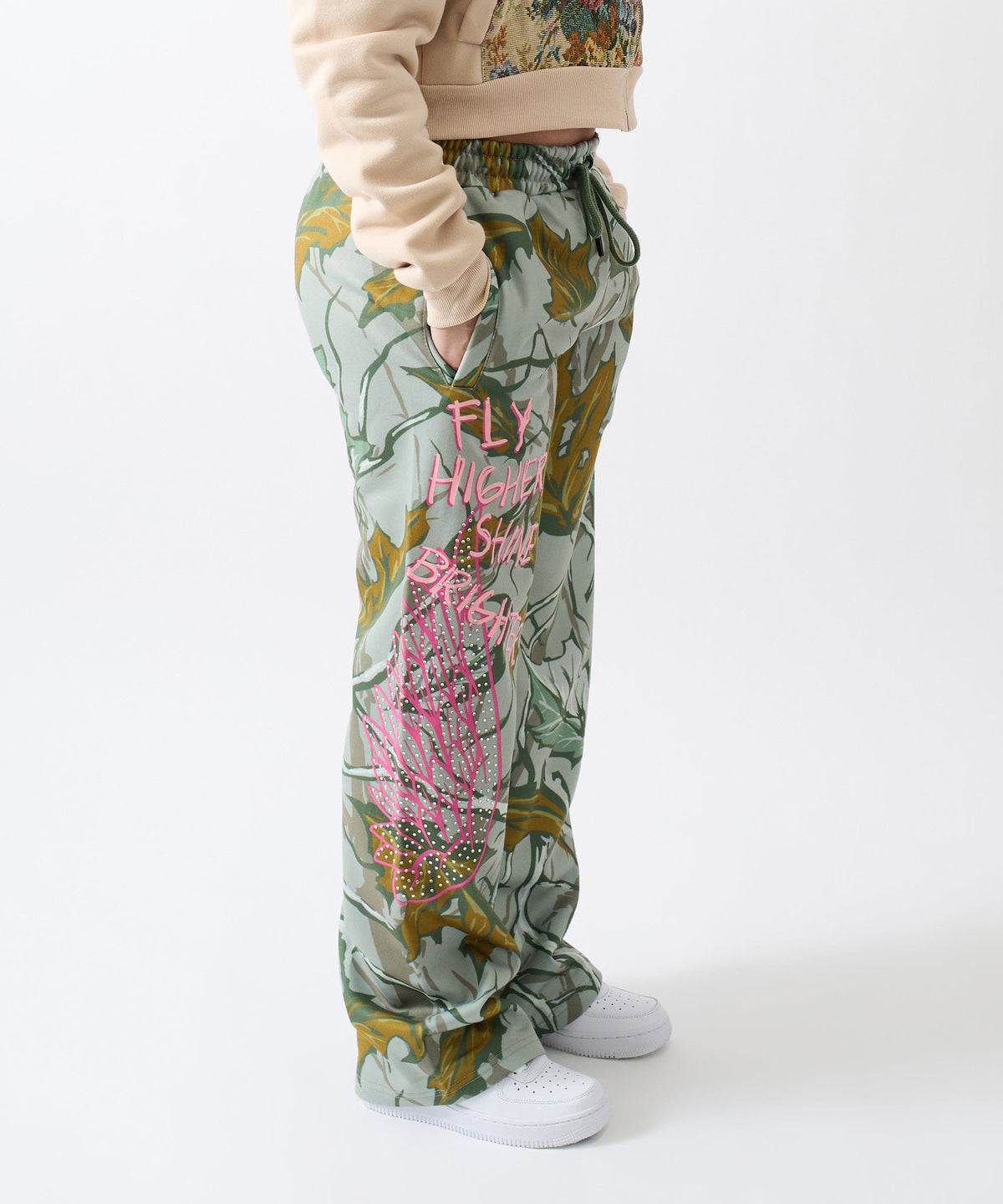 Reason Clothing Trending | Fly Higher Women's Fleece Flare Sweatpants - Olive Green