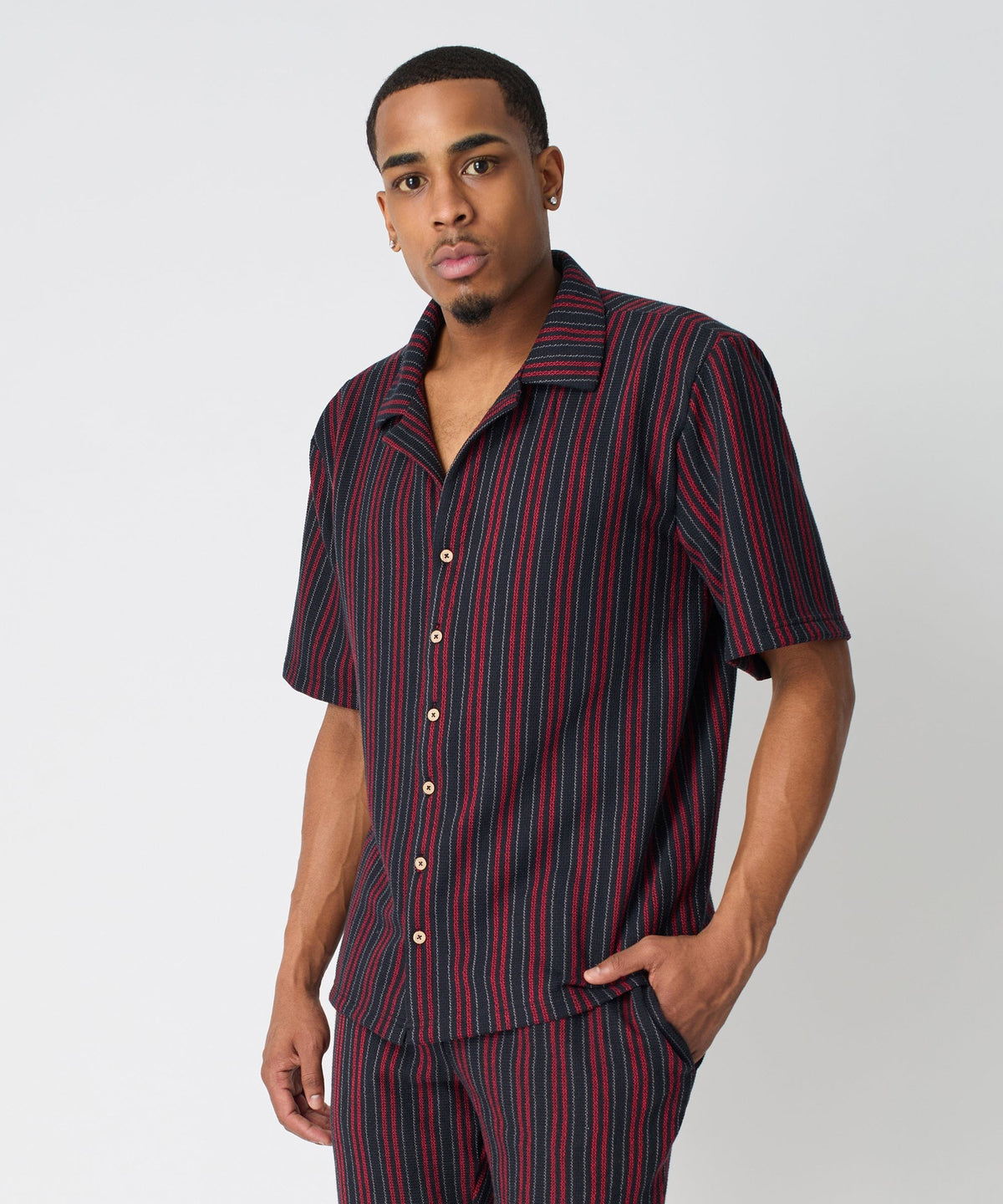 Reason Clothing Featured | Nightshift Jacquard Button Down Short Sleeve Knit Shirt - Black