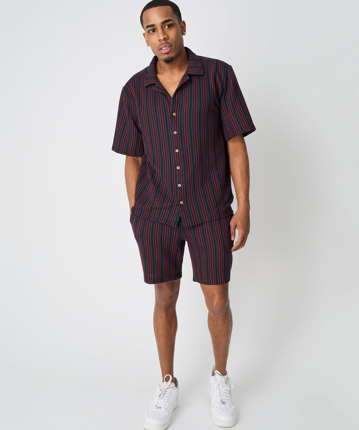 Reason Clothing Featured | Nightshift Jacquard Button Down Short Sleeve Knit Shirt - Black