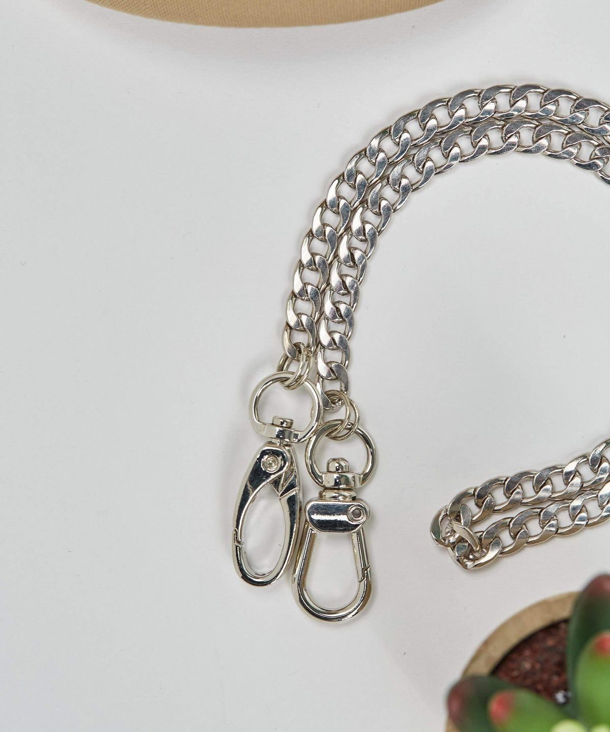 Reason Clothing Best Seller | Lucas Chain