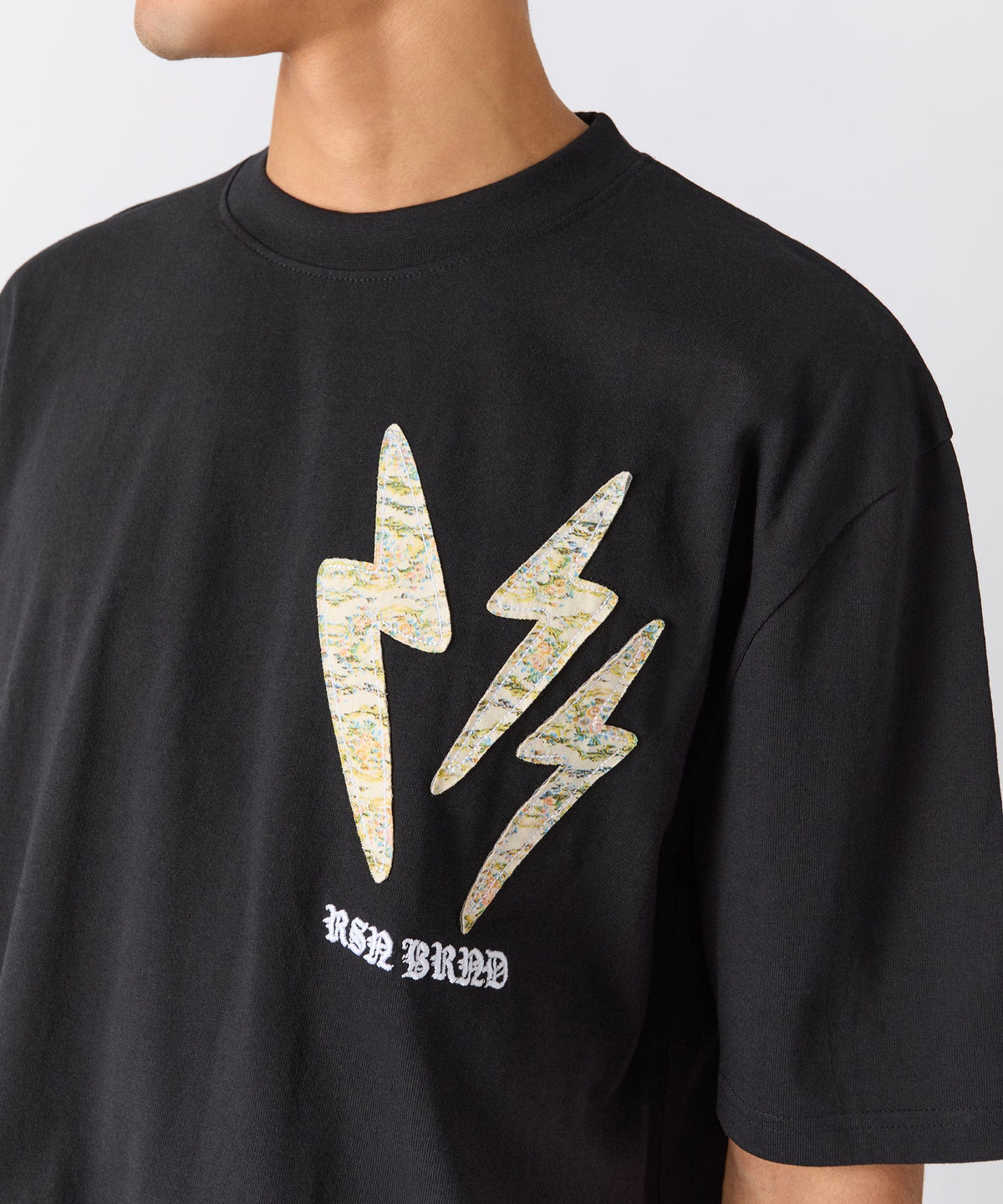 Reason Clothing Smart Buy | Lightning Bolt Applique Short Sleeve Tee - Black