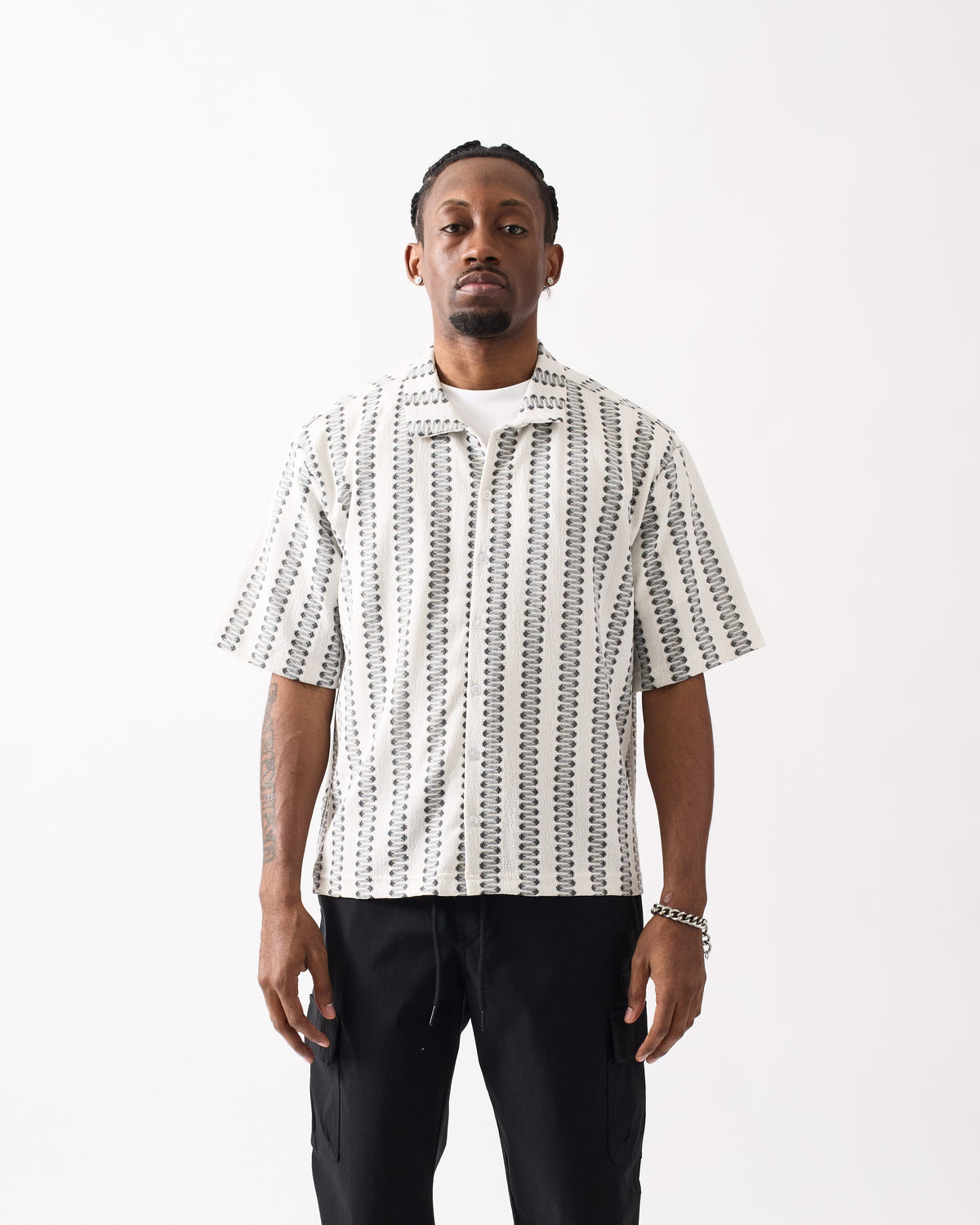 Reason Clothing Value | Textured Streamlined Button Down Shirt - Grey White