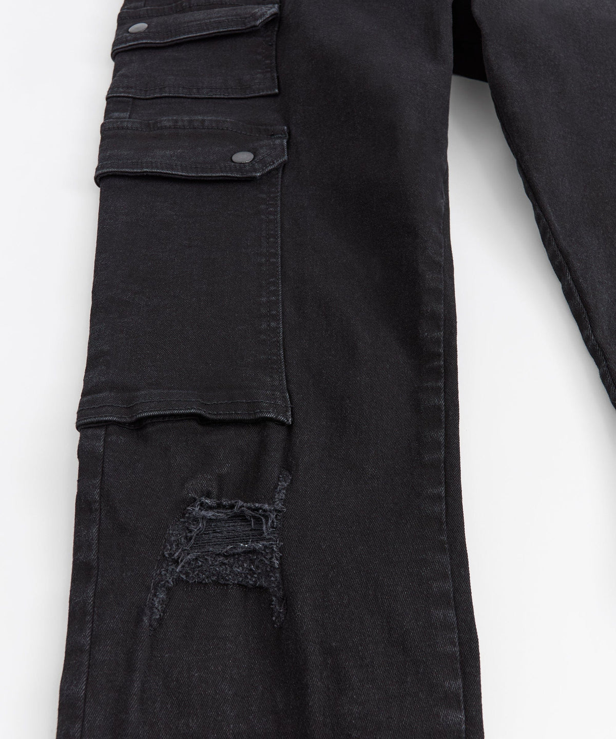 Reason Clothing Everyday | Classic Distressed Cargo Pants - Black