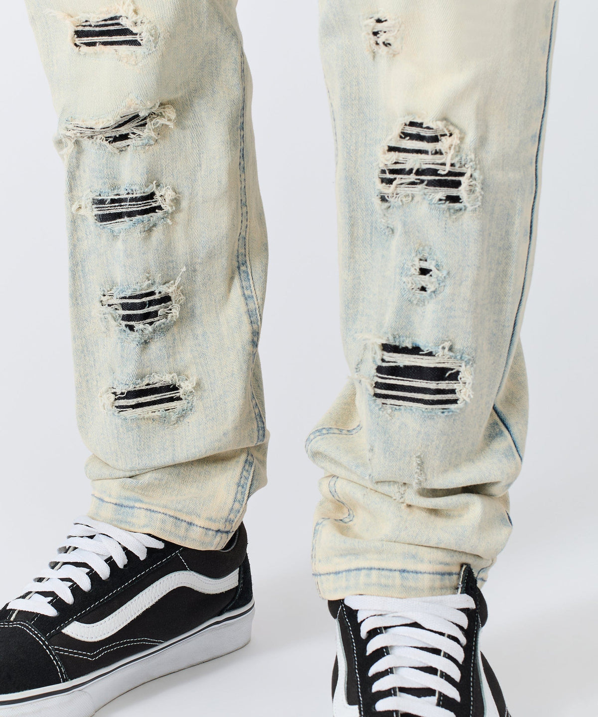 Reason Clothing Quality | Distressed Rip and Frayed Denim - Light Blue